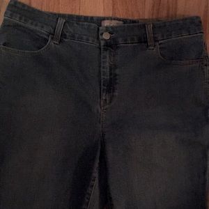 Chico’s ankle girlfriend jeans size 2.5